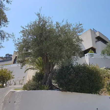 Le Pointu Apartment *